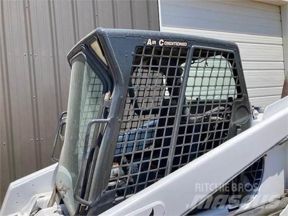 Bobcat T200 Minicarregadeiras