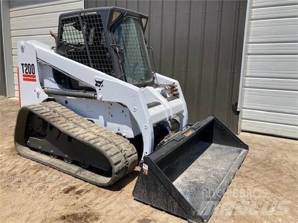 Bobcat T200 Minicarregadeiras