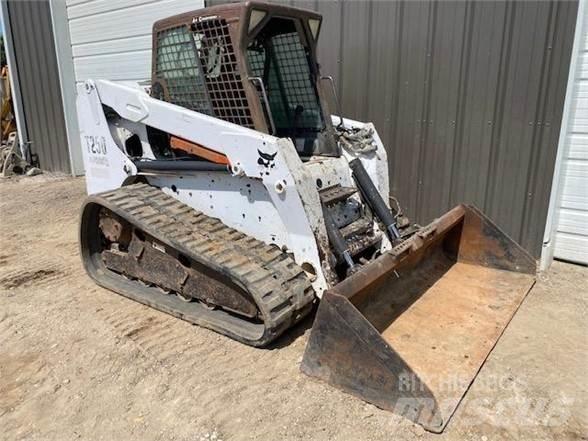 Bobcat T250 Minicarregadeiras