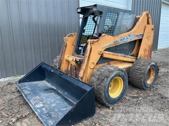CASE 465 Minicarregadeiras