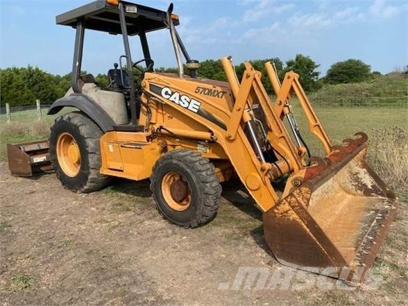 CASE 570M XT Carregadeiras de rodas