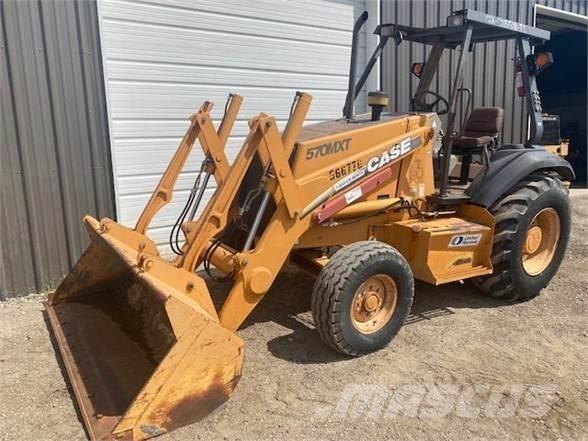 CASE 570M XT Carregadeiras de rodas