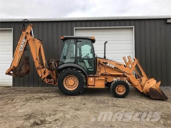CASE 580M II Retroescavadeiras