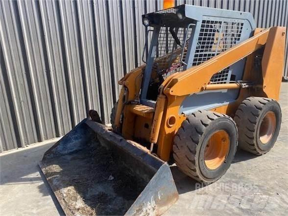 CASE 70XT Minicarregadeiras