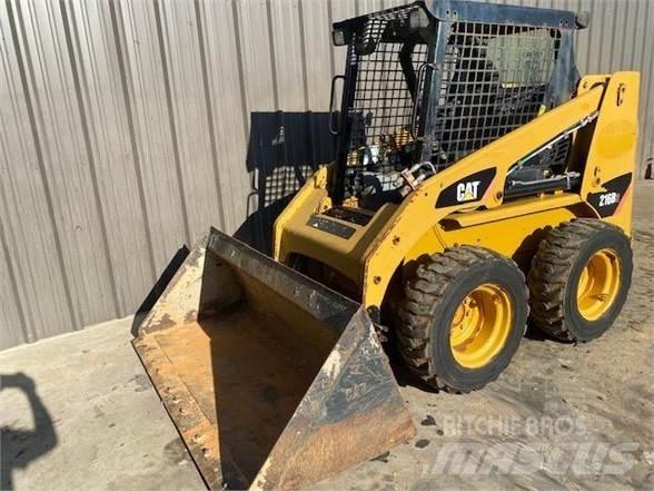 CAT 216B2 Minicarregadeiras