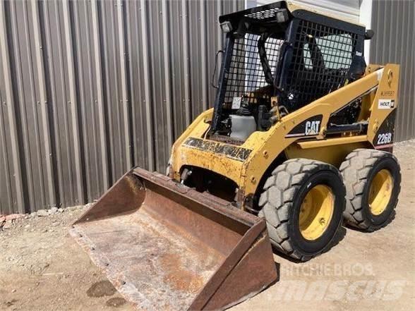 CAT 226B Minicarregadeiras