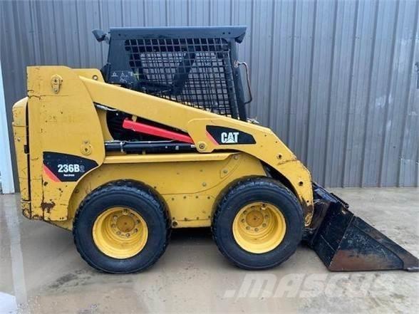 CAT 236B2 Minicarregadeiras