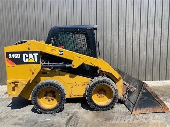 CAT 246D Minicarregadeiras