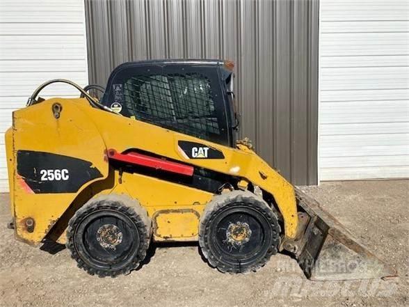 CAT 256C Minicarregadeiras