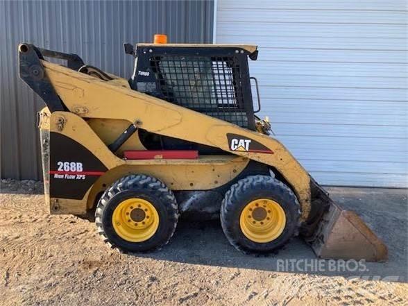 CAT 268B Minicarregadeiras