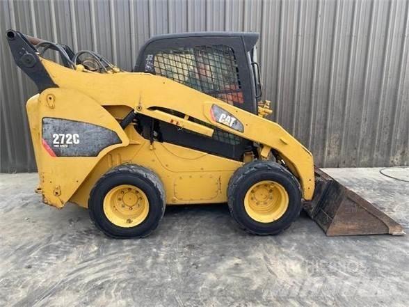 CAT 272C Minicarregadeiras