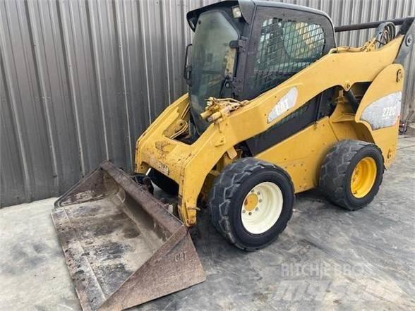 CAT 272C Minicarregadeiras