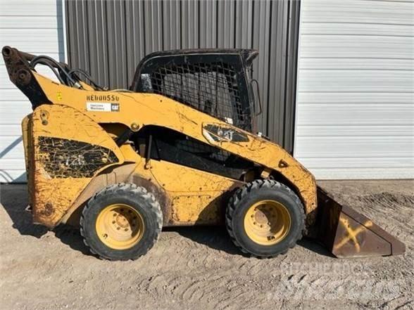 CAT 272C Minicarregadeiras