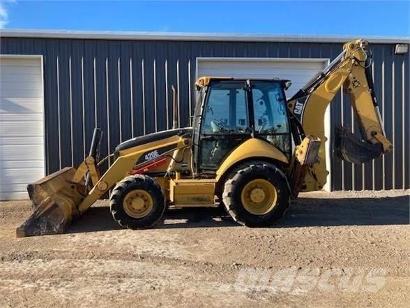 CAT 420E Retroescavadeiras
