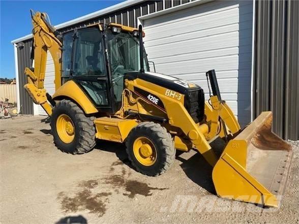 CAT 420E Retroescavadeiras