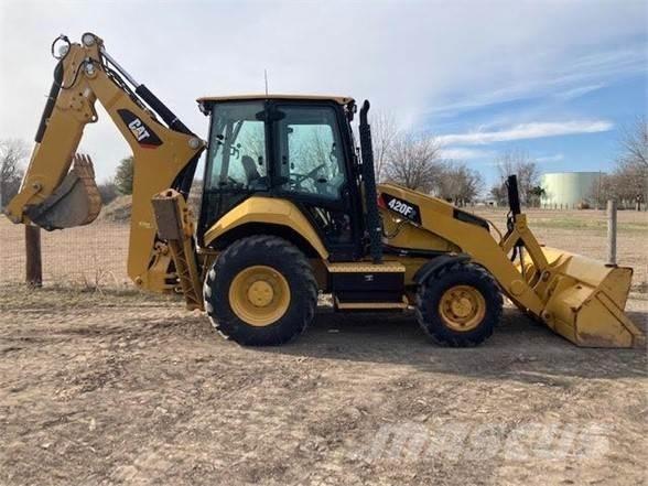 CAT 420F2 Retroescavadeiras