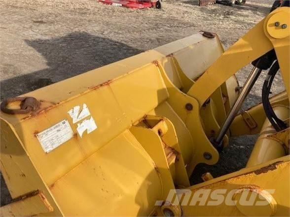 CAT 420F2 Retroescavadeiras