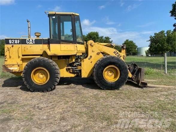 CAT 928F Carregadeiras de rodas