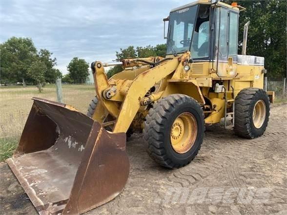 CAT 928F Carregadeiras de rodas