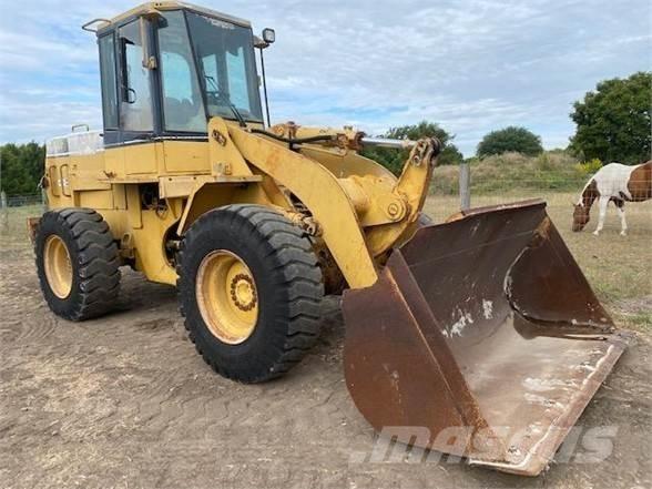 CAT 928F Carregadeiras de rodas