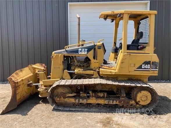CAT D4G Dozers - Tratores rastos