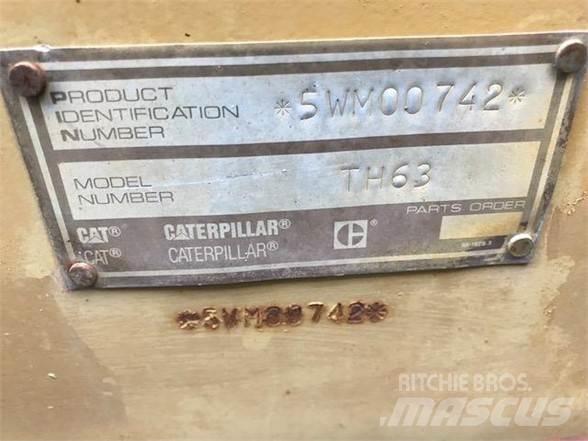 CAT TH63 Manipulador telescópico