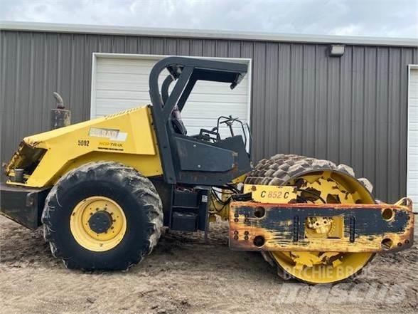 Hypac C852C Cilindros Compactadores monocilíndricos