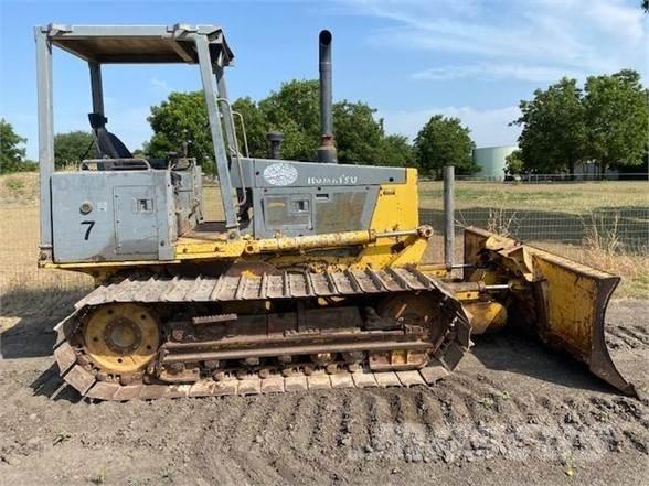 Komatsu D32P-1 Dozers - Tratores rastos