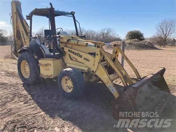 Komatsu WB140 Retroescavadeiras