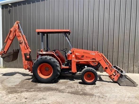 Kubota L48 Retroescavadeiras