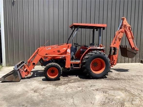 Kubota L48 Retroescavadeiras