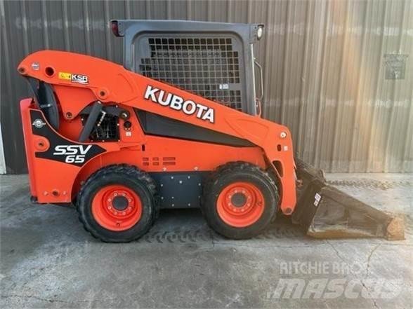 Kubota SSV65 Minicarregadeiras