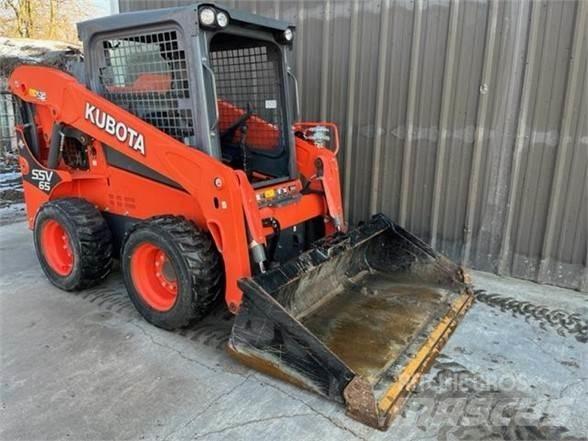 Kubota SSV65 Minicarregadeiras