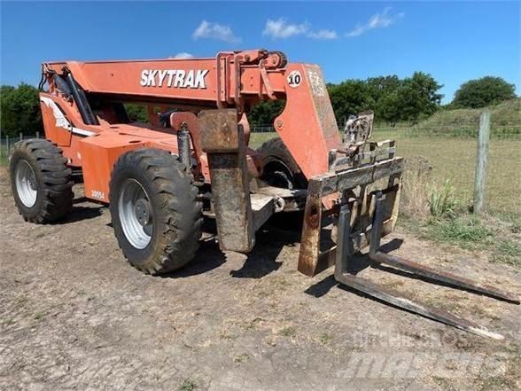 SkyTrak 10054 Manipulador telescópico