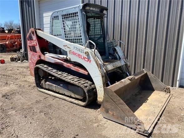 Takeuchi TL250 Minicarregadeiras