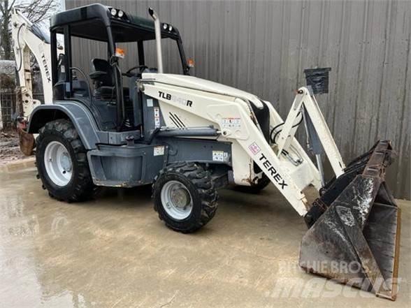 Terex TLB840R Retroescavadeiras