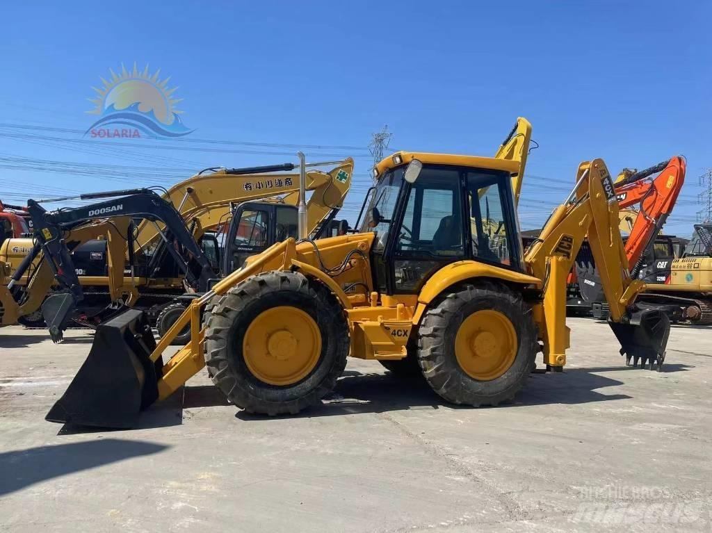 JCB 4 CX Retroescavadeiras