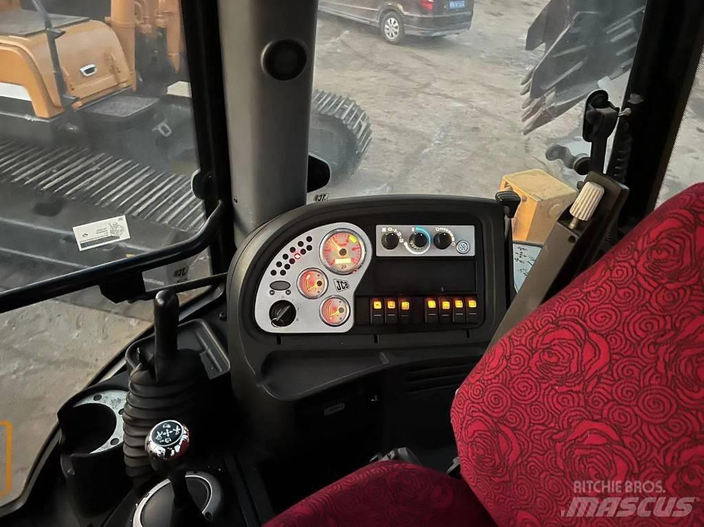 JCB 3CX Retroescavadeiras