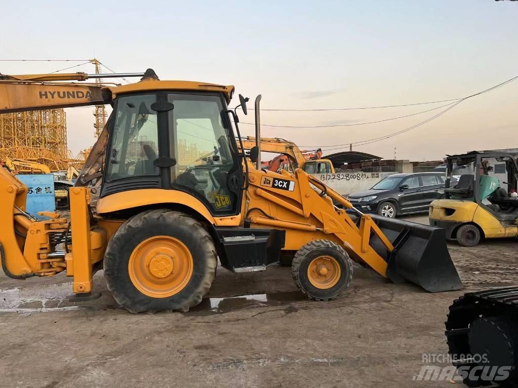 JCB 3CX Retroescavadeiras