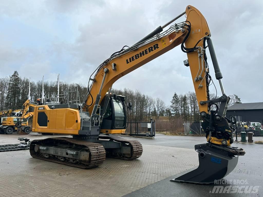Liebherr R 922 G8 Escavadeiras de esteiras
