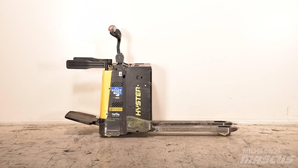 Hyster P 2.0 S Porta-paletes com plataforma