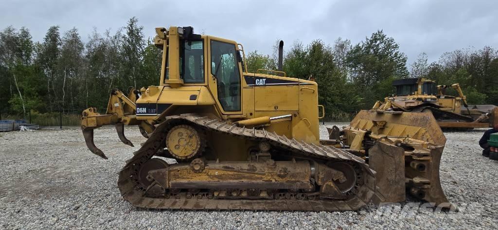 CAT D 6 N LGP Dozers - Tratores rastos