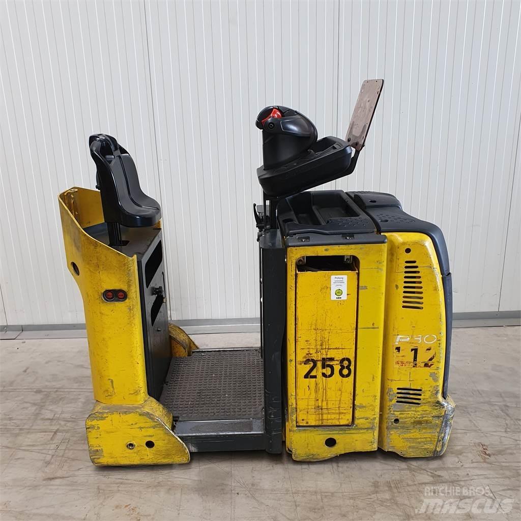 Linde P30C Tractores de reboque