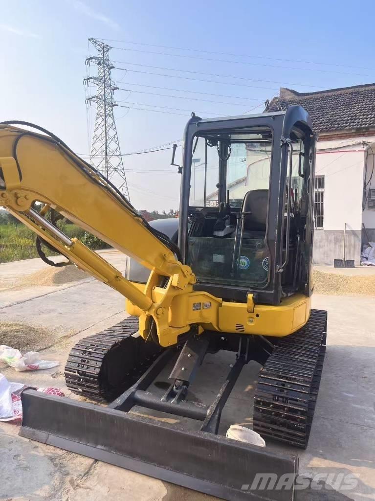 Komatsu PC 40 MR Miniescavadeiras