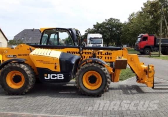 JCB 540-140 Manipulador telescópico