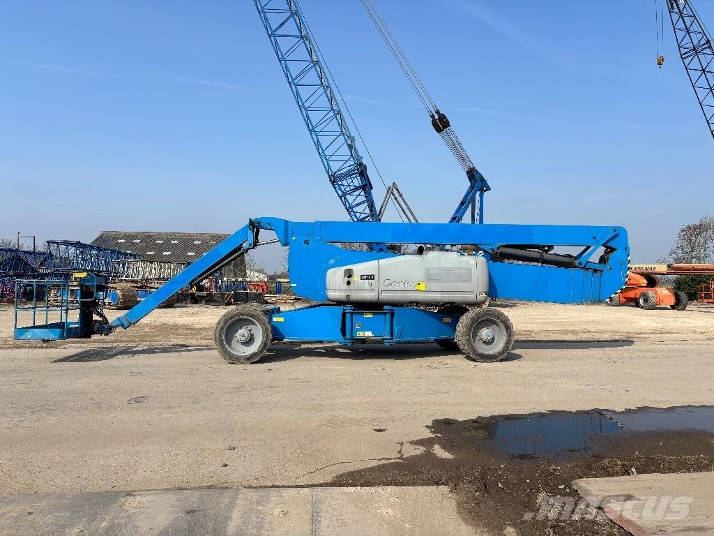 Genie ZX 135/70 Elevadores braços articulados