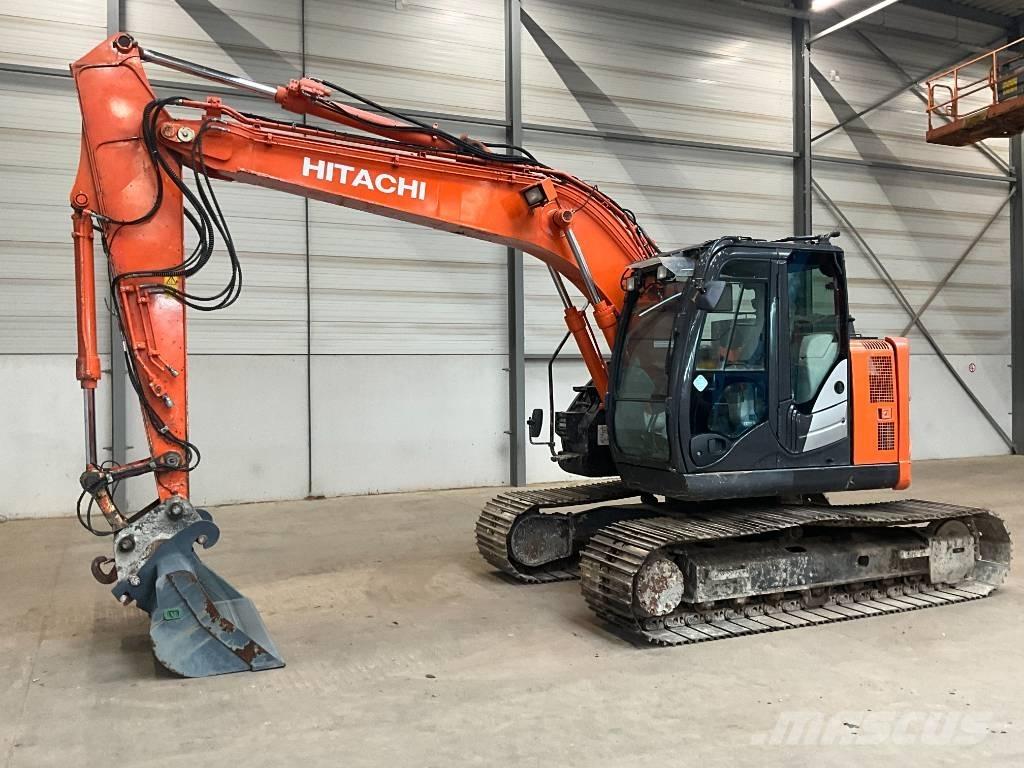 Hitachi ZX 135 US-6 Escavadeiras de esteiras
