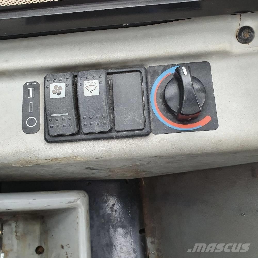 CAT 301.8 C Miniescavadeiras