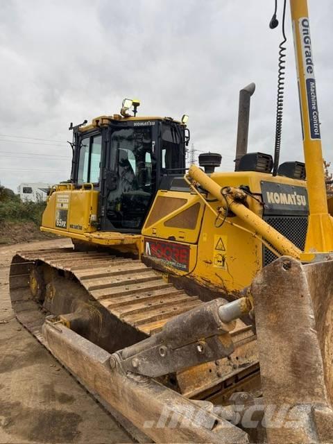 Komatsu D 65 PX-17 Dozers - Tratores rastos