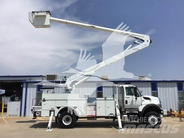 Altec AA55E Plataformas aéreas montadas em camião